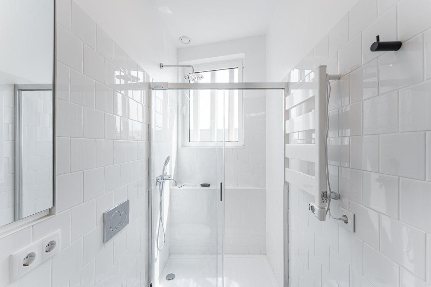 Guestready - Colorful Apt Near Agosto Station Порто Екстериор снимка